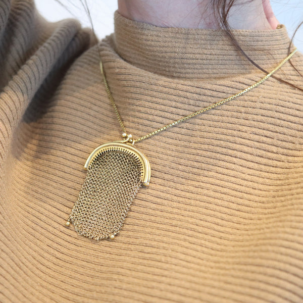 ENGLAND 1900 Victorian Pendant Mesh Purse In Solid 18Kt Yellow Gold