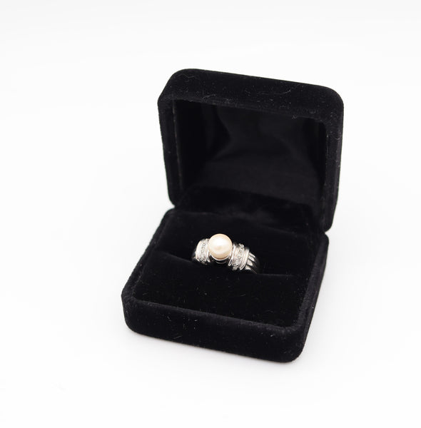 CLASSIC Italian Ring In 14Kt White Gold With White Diamonds And Round Pearl
