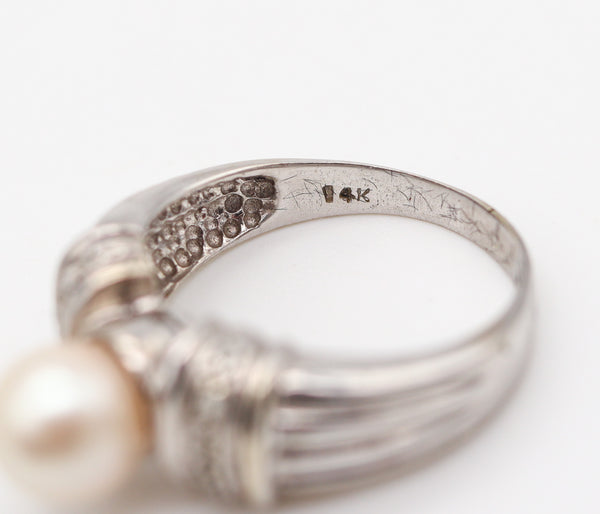 CLASSIC Italian Ring In 14Kt White Gold With White Diamonds And Round Pearl