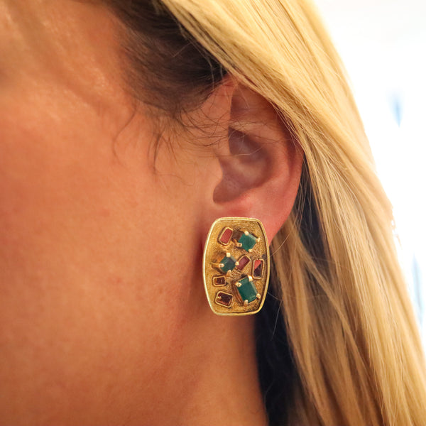 -Bruno Guidi 1970 Retro Modernist Earrings In 18Kt Gold With 4.45 Ctw In Emeralds