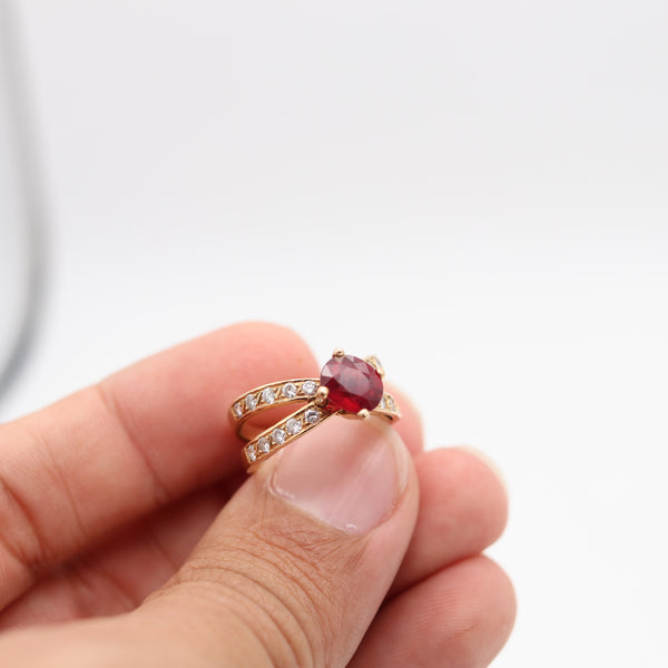 CROSSOVER Cocktail Ring In 18Kt Yellow Gold With 2.71 Cwt In Diamonds & Ruby