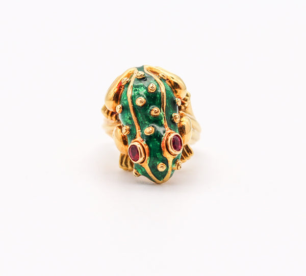 DAVID WEBB Green Enameled Sculpted Frog Ring In 18Kt Yellow Gold With Rubies