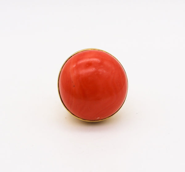 -Liberty & Co. 1978 Massive Cocktail Ring In 18Kt Gold With 126.80 Cts Coral
