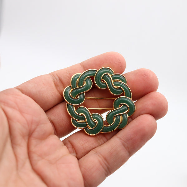 ANGELA CUMMINGS Infinite Knots Brooch In 18Kt Gold With Carved Jadeite Jade