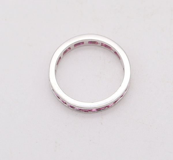 ETERNITY Classic Ring Band In 18Kt White Gold With 1.30 Carats In Pink Sapphires