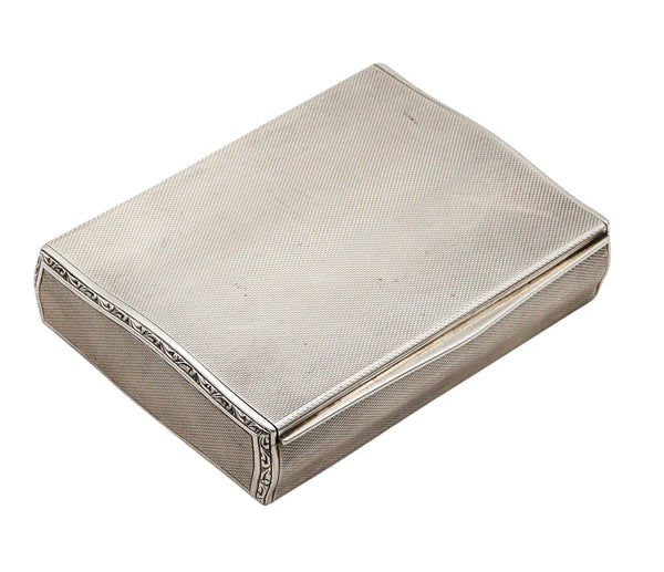 -Germany 1925 Art Deco Guilloche Wavy Box In Solid .935 Sterling Silver And Gild