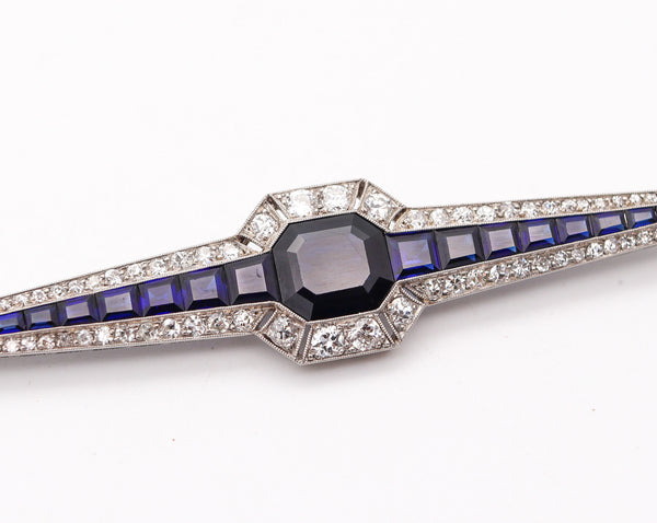 French 1930 Art Deco Brooch In Platinum With 12.83 Ctw Diamond And Sapphires