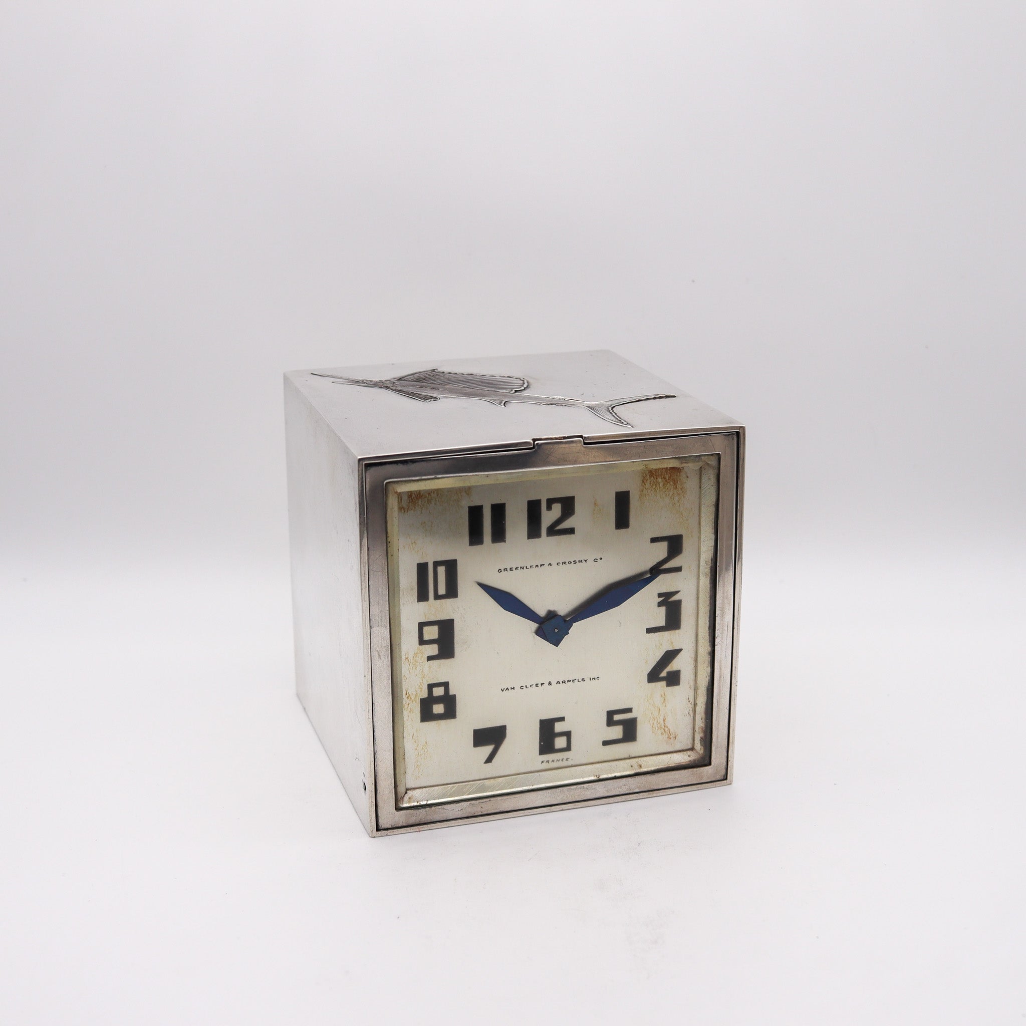 Van Cleef Arpels Paris 1932 Art Deco Mechanical Desk Clock Van Cleef Arpels Paris 1932 Art Deco Mechanical Desk Clock