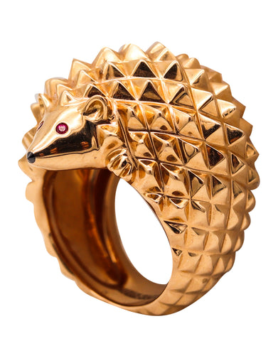 -Boucheron Paris Textured Porcupine Ring In 18Kt Yellow Gold With Two Rubies