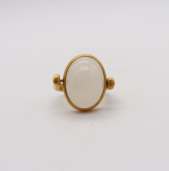 -Roman Revival Signet Ring In 18Kt Yellow Gold With 18.49 Ctw Cat's Eye Moonstone