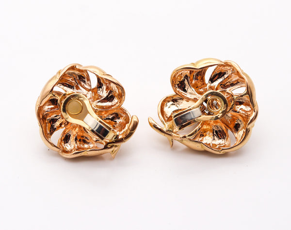 FRENCH 1970 Modernist Clips-On Earrings In 18Kt Gold With 4.24 Ctw Diamonds