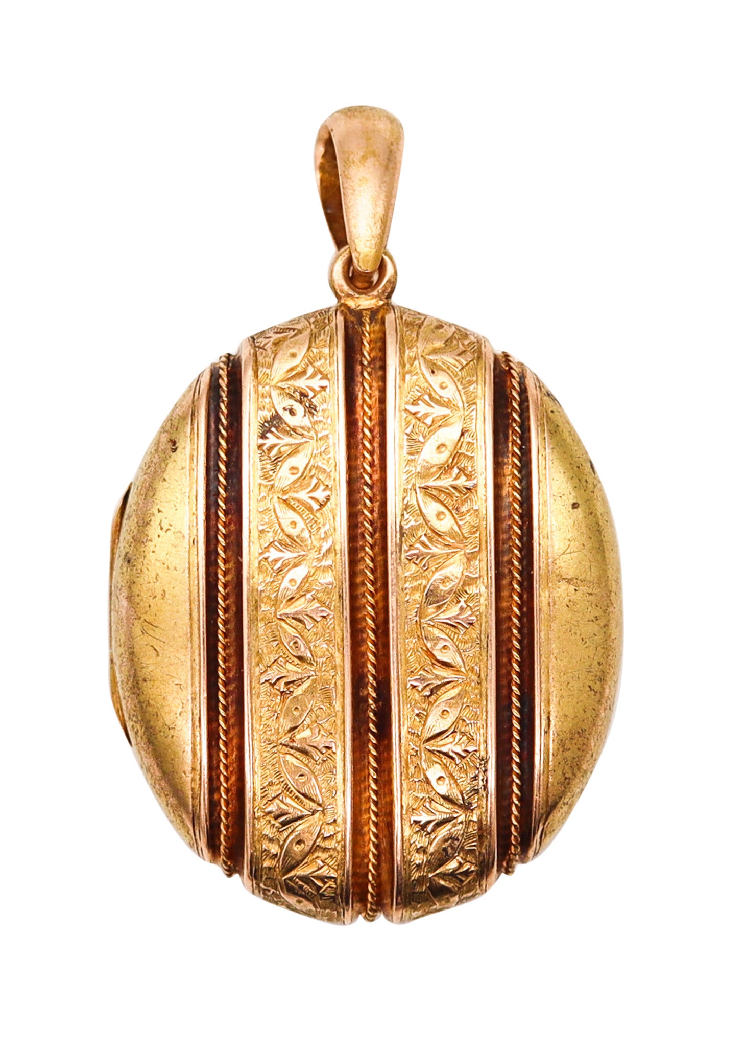 VICTORIAN 1900 Geometric Locket Pendant In Repousse 15 Kt Yellow Gold