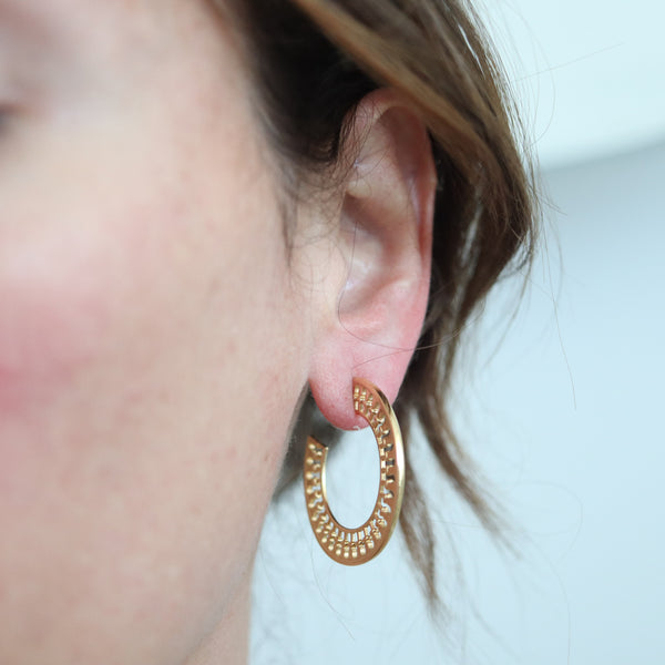 TIFFANY & CO. By Paloma Picasso Venezia Stella Hoops Earrings In 18Kt Yellow Gold
