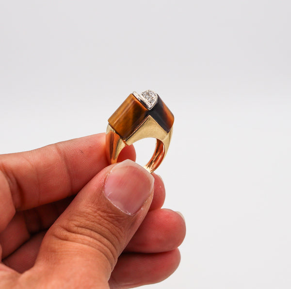 -Modernist 1960 Sculptural Geometric Ring In 14Kt Gold With Diamonds & Tiger Eye