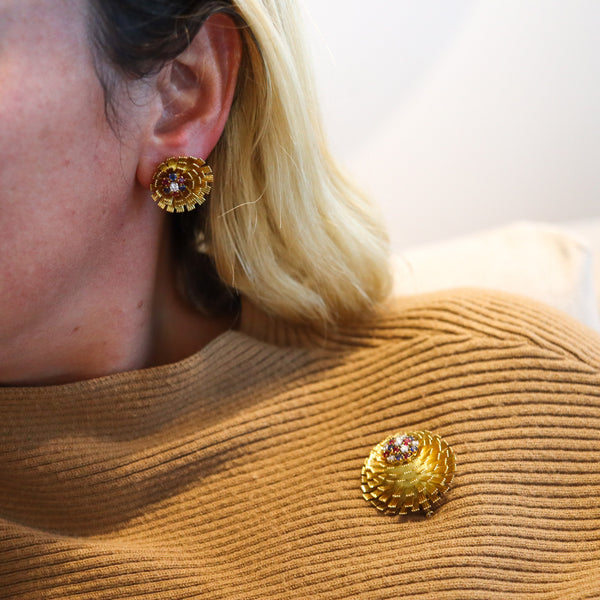 -French 1960 Mid Century Modern Earrings Brooch In 18Kt Yellow Gold With 2.33 Ctw Gemstones