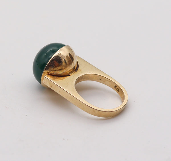 -Knud V. Andersen 1970 Geometric Sculptural Ring In 14Kt Gold With Chrysoprase