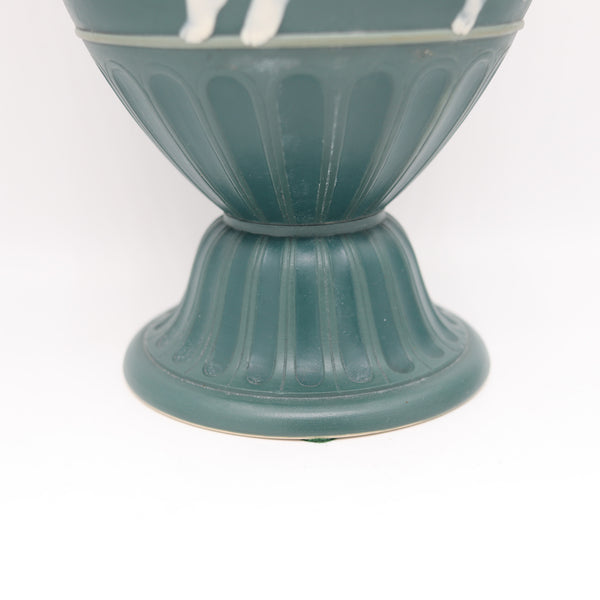 VILLEROY & BOCH METTLACH 1890 Phanolith Neo Classic Green Cameo Amphora