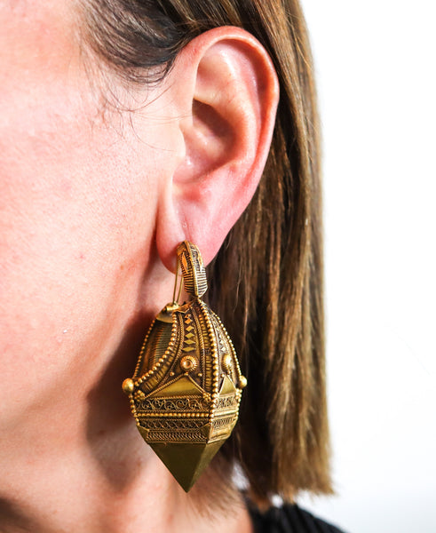 -Southern India 19th Century Antique Dangle Drop Earrings In 22Kt Yellow Gold