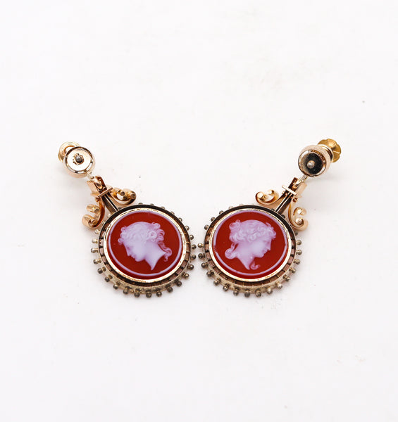 -Victorian 1850 Etruscan Revival Dangle Drop Earrings In 14Kt Gold With Agates Intaglios