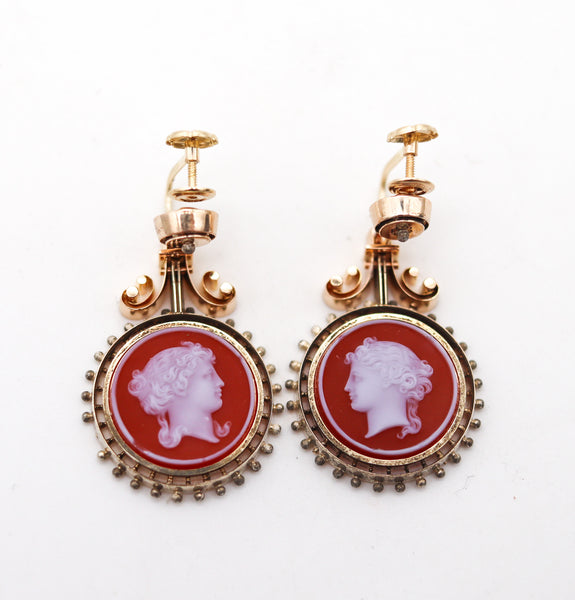 -Victorian 1850 Etruscan Revival Dangle Drop Earrings In 14Kt Gold With Agates Intaglios