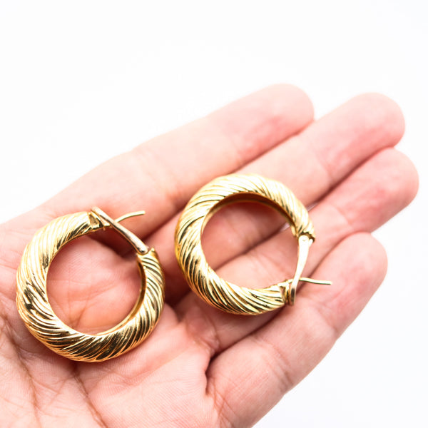 KUTCHINSKY 1972 London Extra Large Twisted Hoop Earrings In 18Kt Yellow Gold