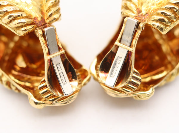 DAVID WEBB 1975 Cased Knoots Hoop Clips Earrings In Solid 18Kt Yellow Gold