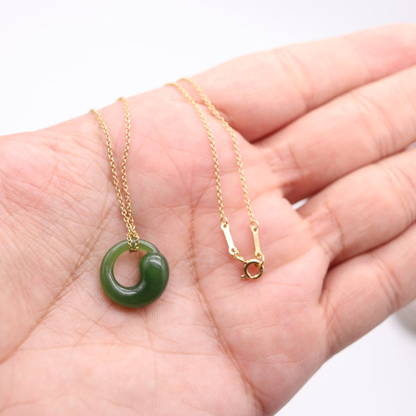 TIFFANY & CO. 1980 Elsa Peretti Nephrite Jade Eternal Circle Necklace In 18Kt Gold