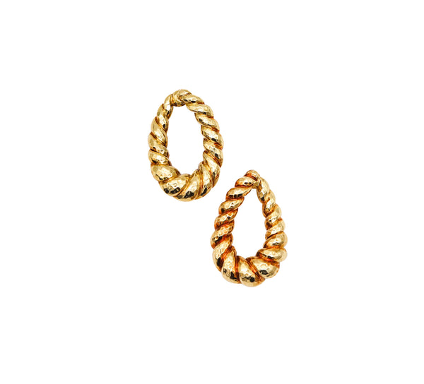 DAVID WEBB 1970 Hammered Hoops Clips-On Earrings In Solid 18Kt Yellow Gold