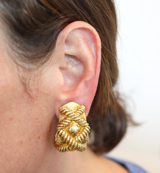 DAVID WEBB 1975 Cased Knoots Hoop Clips Earrings In Solid 18Kt Yellow Gold