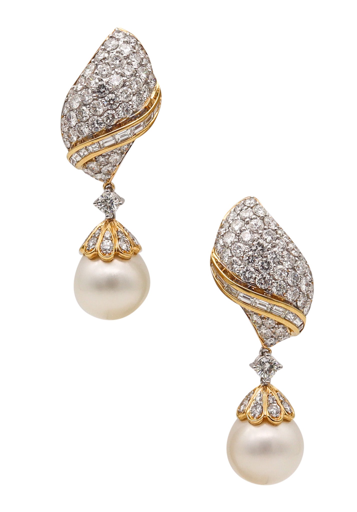 PICCHIOTTI Dangle Cluster Earrings in 18Kt Gold With 18.16 Ctw Diamonds & Pearls