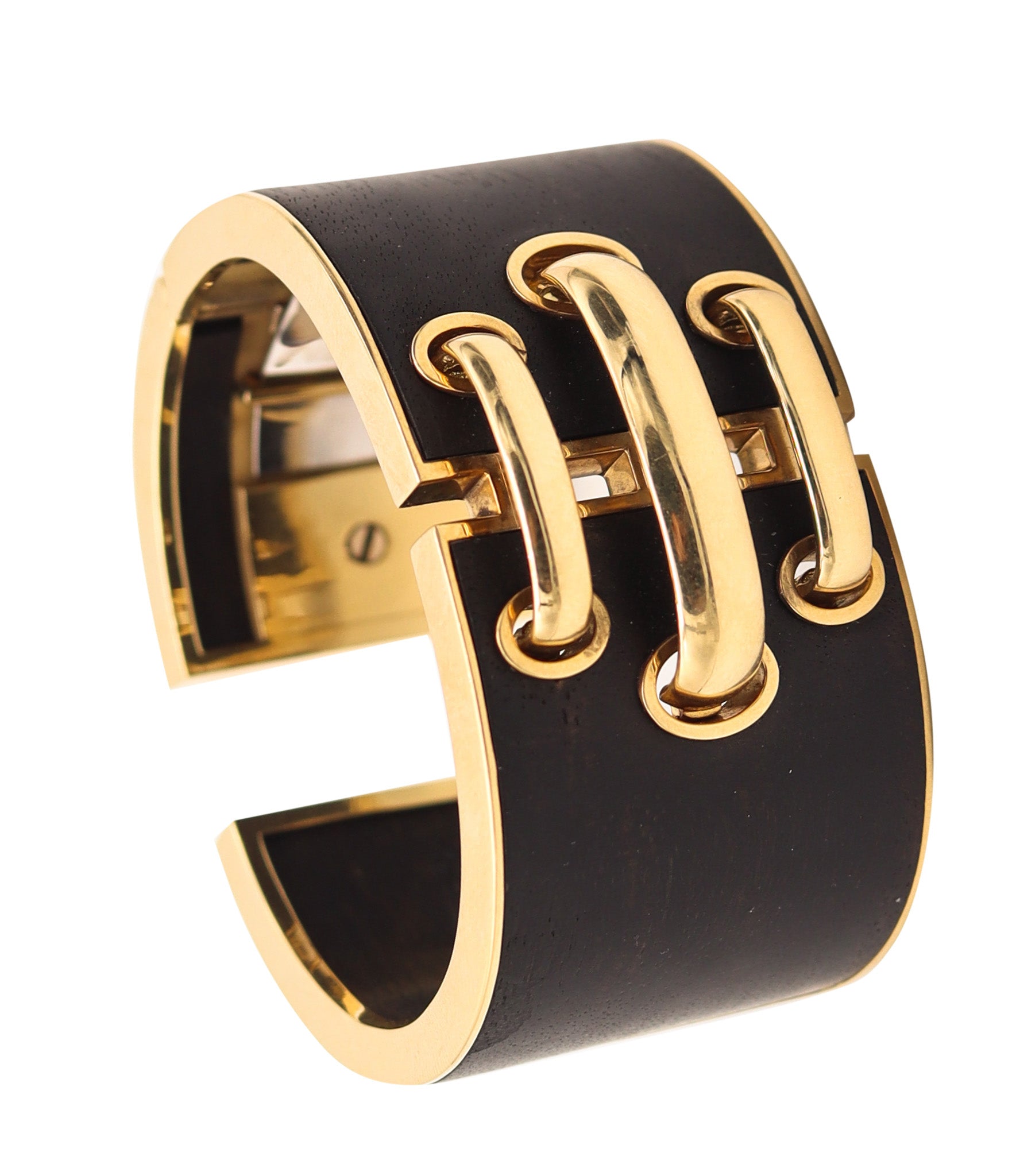 DAVID WEBB Modernist Carved Wood Geometric Cuff-Bangle In 18Kt Yellow Gold