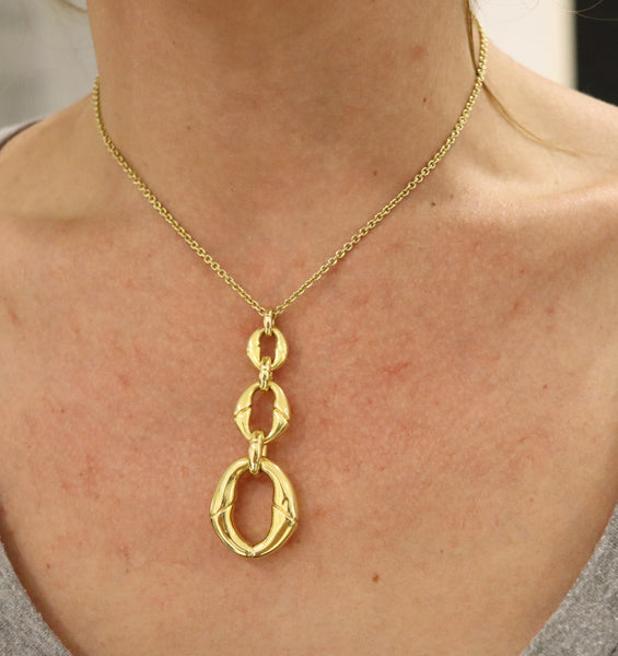 GUCCI Milano Triple Horsebit Dangle Drop Necklace-Pendant In 18Kt Yellow Gold