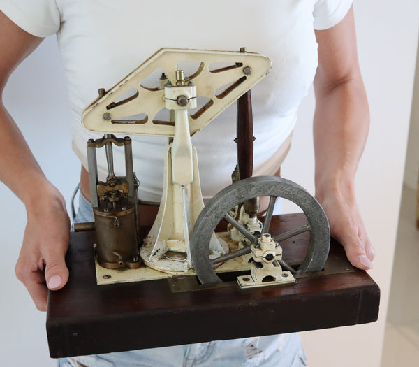 STUART TURNER 1898-1906 England Antique Half Beam Steam Engine Model