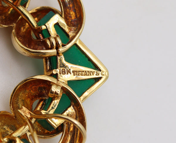 TIFFANY & CO. 1965 Aldo Cipullo Geometric Pendant Brooch In 18Kt Gold Chrysoprase