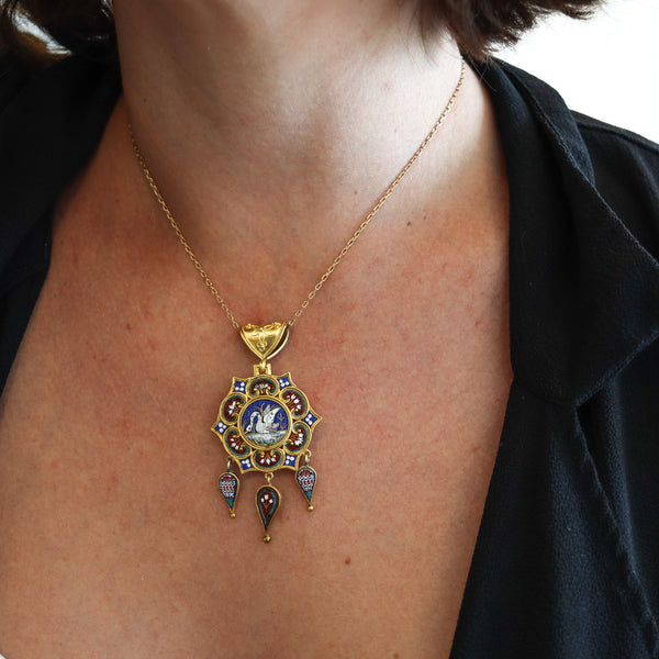 -Roman Revival 1850 Papal States Pendant In 19Kt Yellow Gold Swan In Micro Mosaic