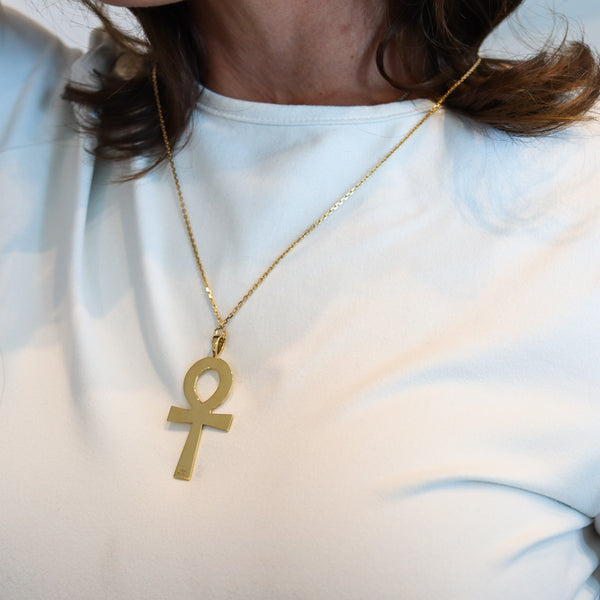 CARTIER 1970 Vintage Egyptian Ankh Cross Pendant In Solid 18Kt Yellow Gold