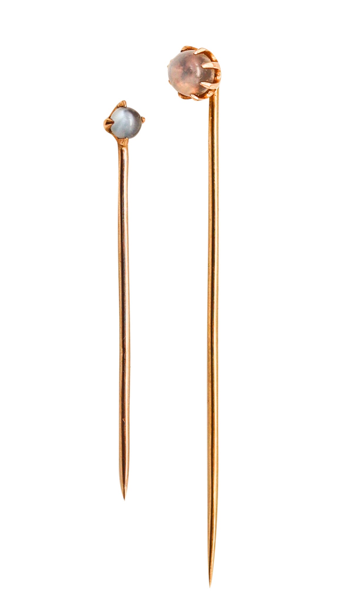 -Edwardian 1910 Pair of Stick Pins In 14Kt Yellow Gold with Cat's Eye Moonstones