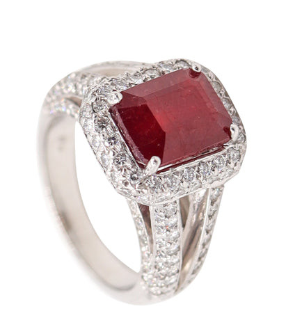 PLATINUM Classic Cocktail Ring With 4.84 Ctw In Vivid Red Ruby And VS Diamonds