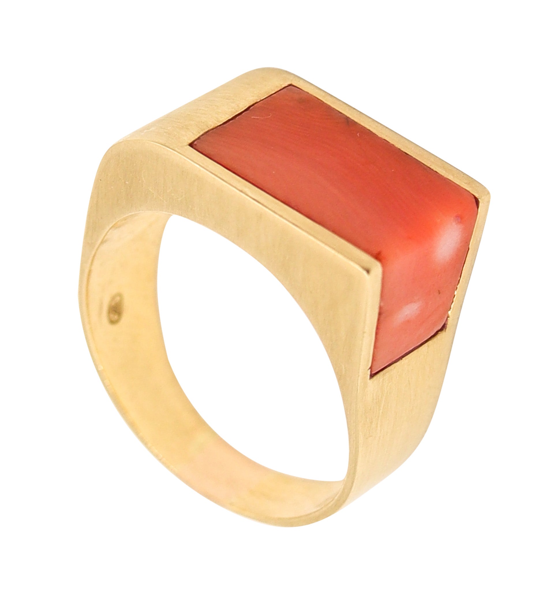 GÜBELIN 1970 Geometric Cocktail Ring In 18Kt Yellow Gold With Squared Coral