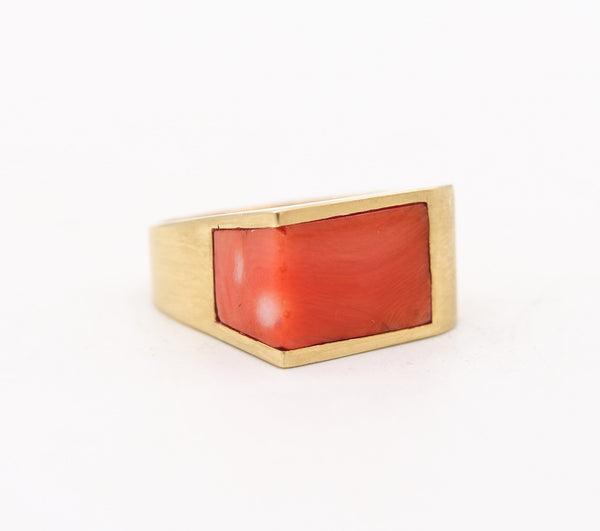 GÜBELIN 1970 Geometric Cocktail Ring In 18Kt Yellow Gold With Squared Coral