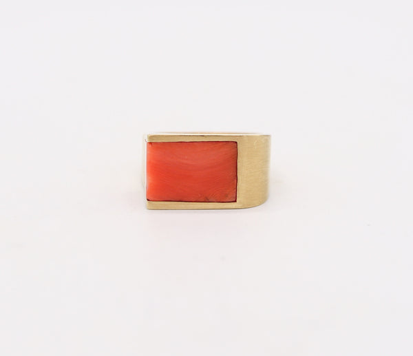 GÜBELIN 1970 Geometric Cocktail Ring In 18Kt Yellow Gold With Squared Coral