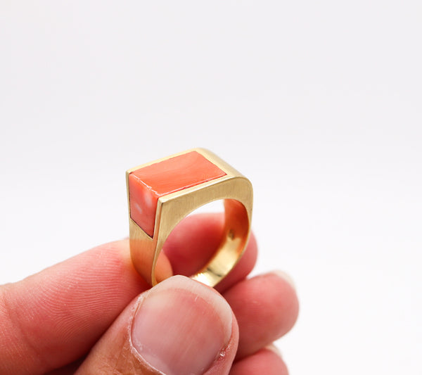 GÜBELIN 1970 Geometric Cocktail Ring In 18Kt Yellow Gold With Squared Coral