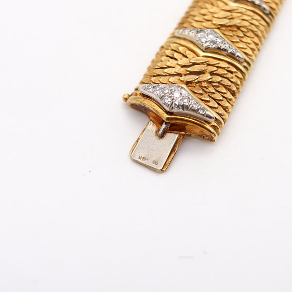 -Italian 1960 Mid Century bracelet In 18Kt Yellow Gold With 1.49 Ctw In Diamonds