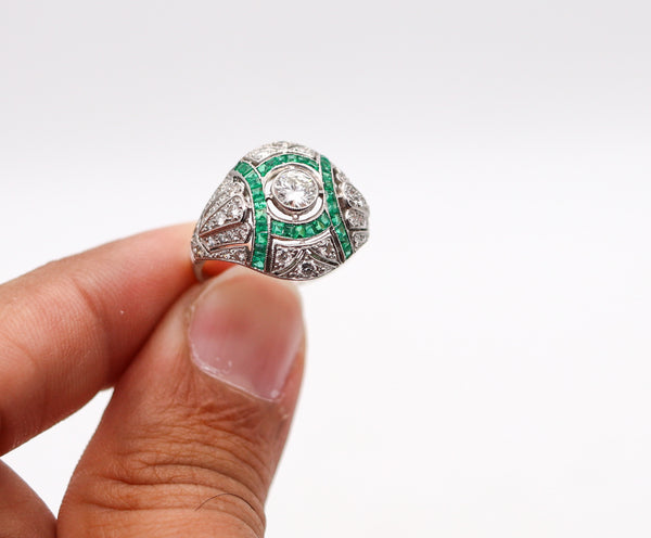 -Art Deco 1930 Cocktail Bombe Ring In Platinum With 3.19 Ctw Diamonds And Emeralds