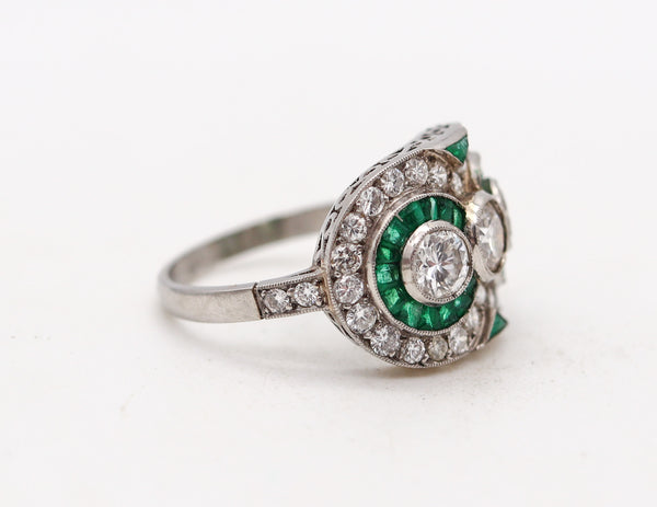 -Art Deco 1930 Three Stones Ring In Platinum With 3.67 Ctw Diamonds And Emeralds
