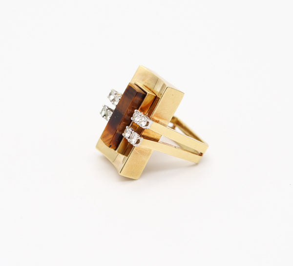 MODERNIST 1970 Geometric Cocktail Ring In 18Kt Gold With Diamonds & Tiger Eye