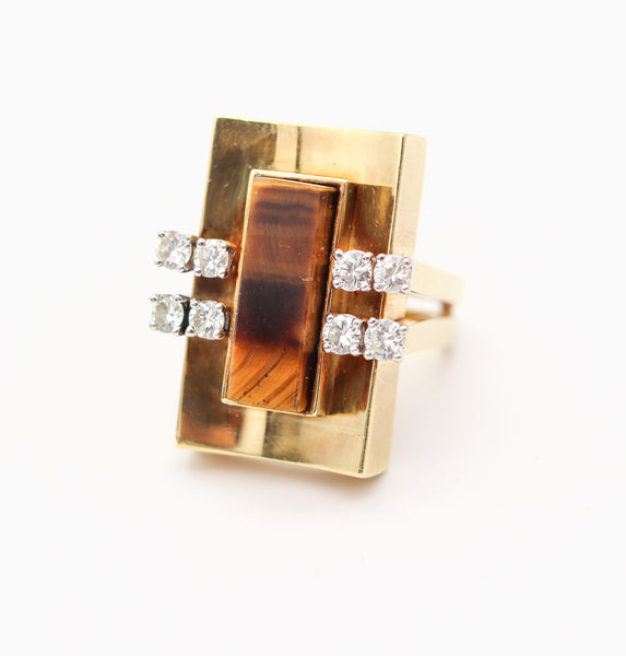 MODERNIST 1970 Geometric Cocktail Ring In 18Kt Gold With Diamonds & Tiger Eye