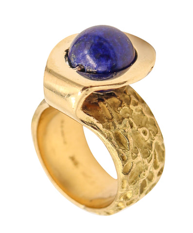 CARTIER 1970 By Roger Lucas Orbital Sculptural Ring In 18Kt gold With Lapis Lazuli