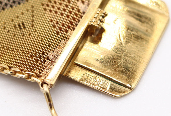 EGYPTIAN REVIVAL 1920 Italian Art Deco Mesh Bracelet In 18Kt Gold With Gemstones