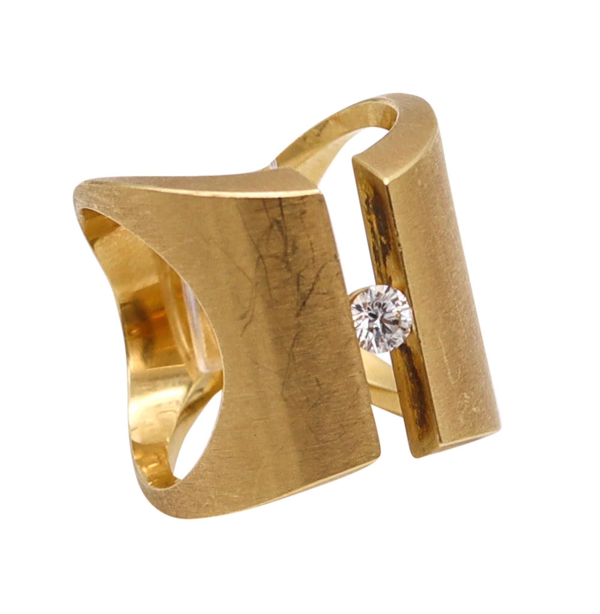 -Italian Sculptural Cocktail Ring In Satin 18Kt Yellow Gold With VS Diamond